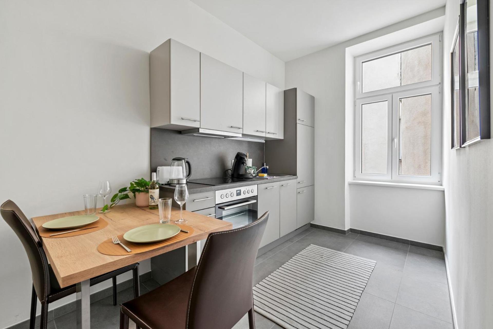 Cozy, Generous City Apartment - 10 Min To City-Centre - Contactless 24H Check-In 비엔나 외부 사진